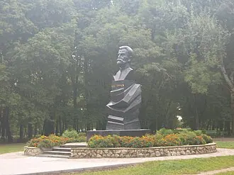 Памятник К. Д. Глинке