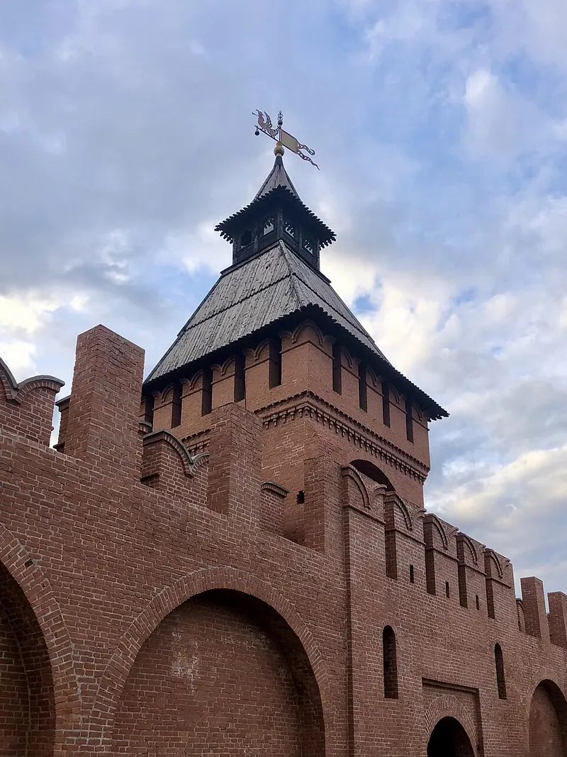 Башня Пятницких ворот