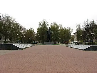 Памятник Льву Толстому (Тула) — фото 4
