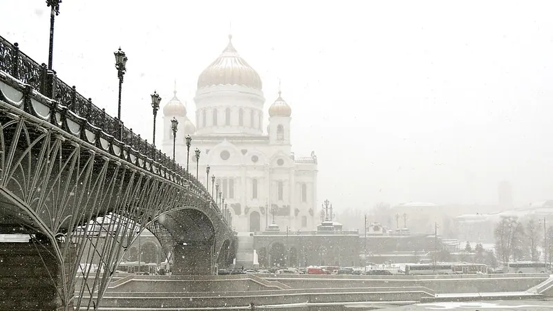 Патриарший мост