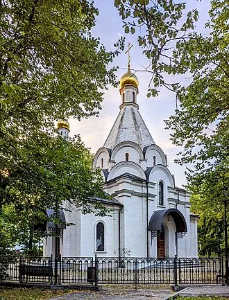 Церковь Усекновения главы Иоанна Предтечи у Новодевичьего монастыря