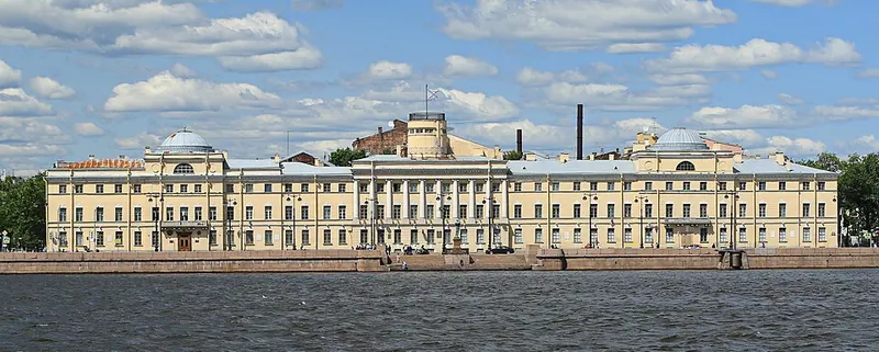 Здание Морского кадетского корпуса