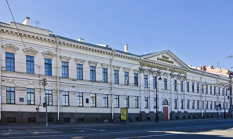 Дом Кусова