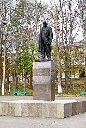 Памятник Ленину (Долинск)