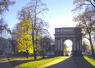 Гатчинские ворота — фото 2