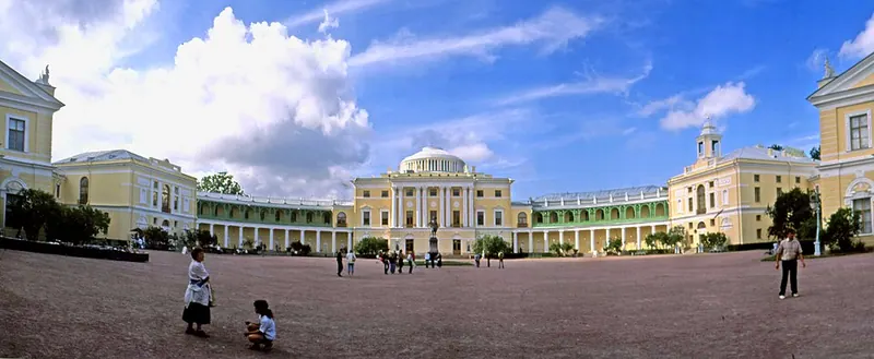 Павловский дворец