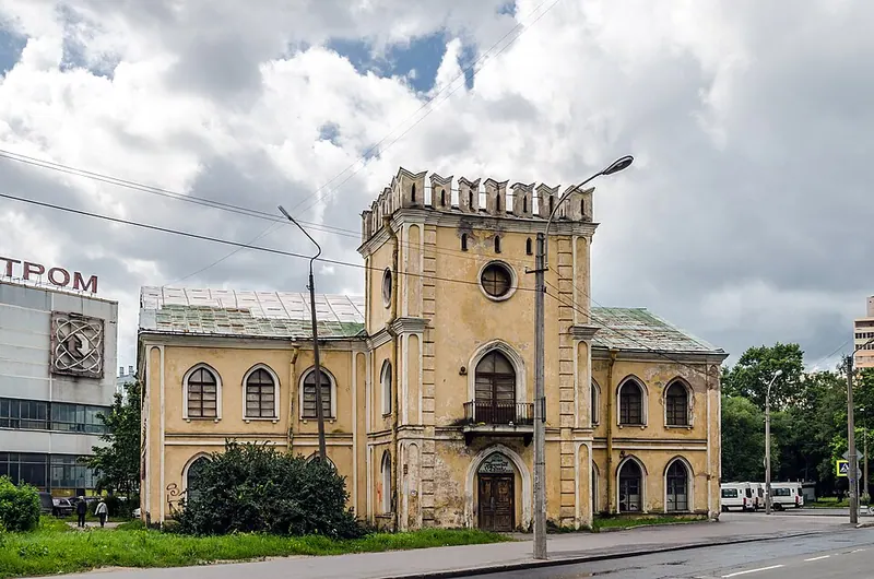 Готический дом (Новознаменка)