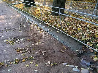 Водяная дорога (фонтан-шутиха) — фото 3