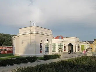 Павильон № 10 «Лёгкая и пищевая промышленность» (Торговый городок) — фото 2