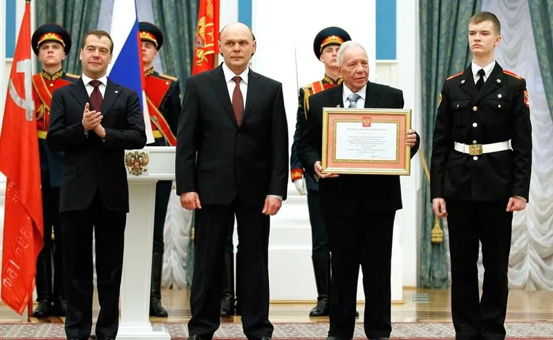 Стела «Город воинской славы» (Ковров)