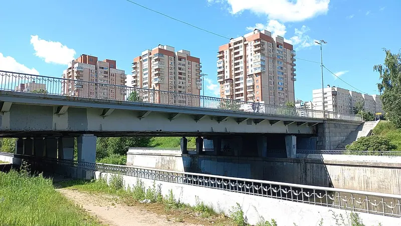 Славянский мост
