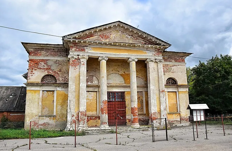 Воскресенская церковь (Дединово)