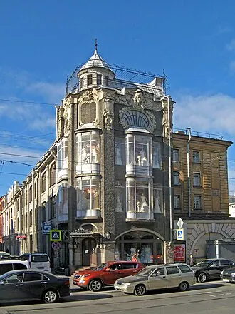 Лавки И. А. Алферова и контора завода Э. Э. Новицкого
