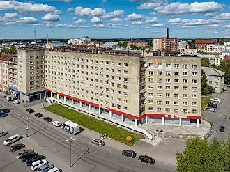 Жилой дом с магазинами по проспекту Ленина, 38