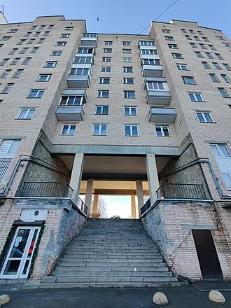 Жилой дом работников Октябрьской железной дороги — фото 4