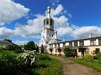 Восточный сестринский корпус Десятинного монастыря — фото 3