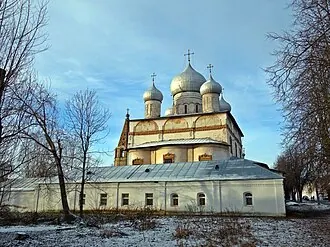 Восточный корпус при Знаменском соборе (Великий Новгород)