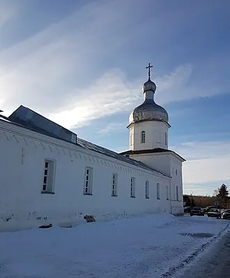 Каретный сарай Юрьева монастыря