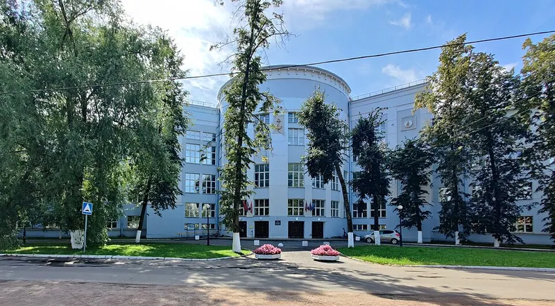 Здание школы (Большой Смоленский проспект, 36)