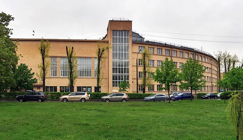 Здание Академии сигнализации и связи