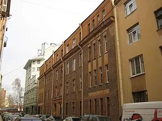 Автомобильный гараж фирмы К. Л. Крюммеля (Дивенская улица)