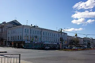 Здание гостиницы Пассаж