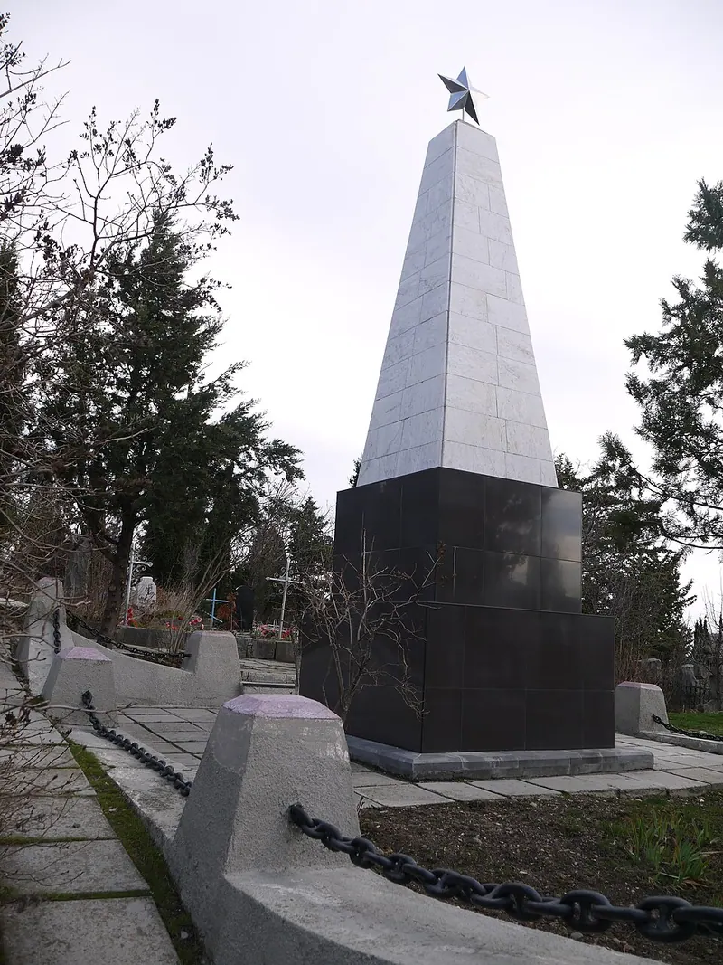 Старое городское кладбище (Алушта)