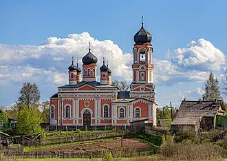Церковь Святой Троицы (Крестцы)