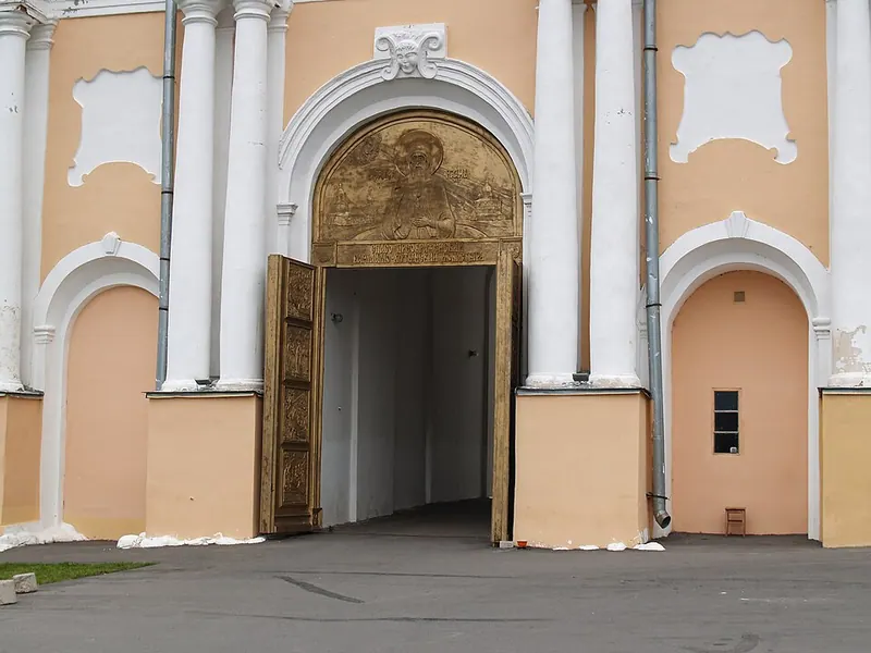 Колокольня (Хутынский Варлаамов монастырь)