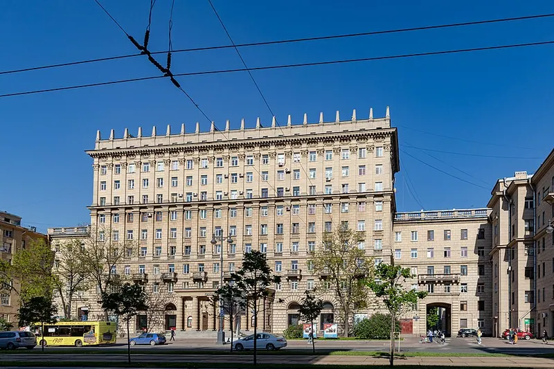 Жилой дом на Московском проспекте, 202