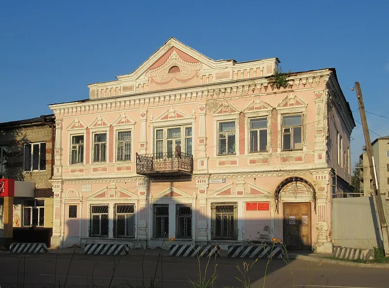 Торговая лавка (улица Ленина, Алатырь)