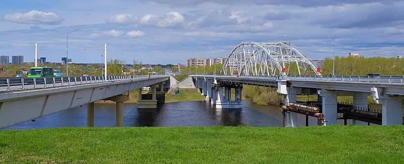 Мост Челюскинцев (Тюмень)