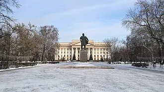 Памятник Ленину (Тюмень) — фото 4