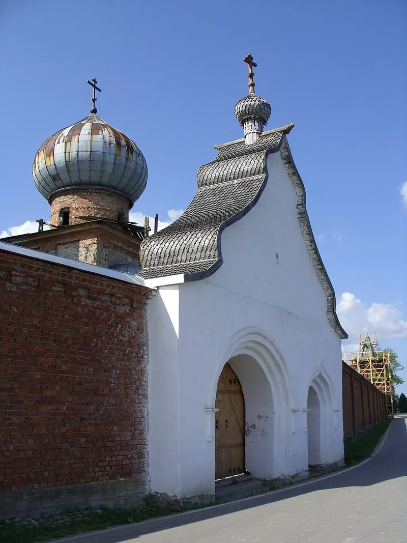 Староладожский Никольский монастырь