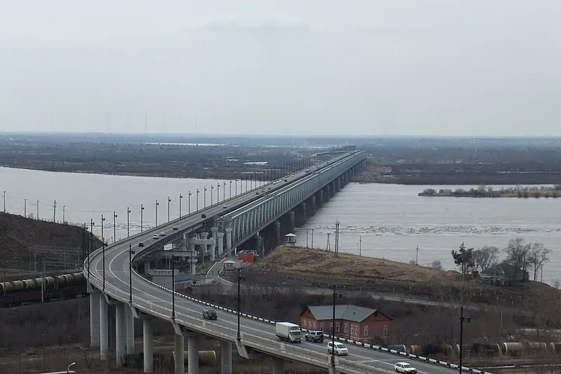 Хабаровский мост