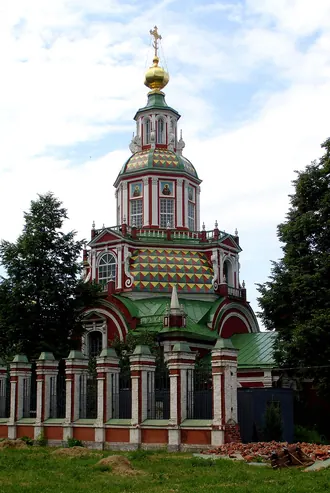 Храм Иоанна Воина на Якиманке