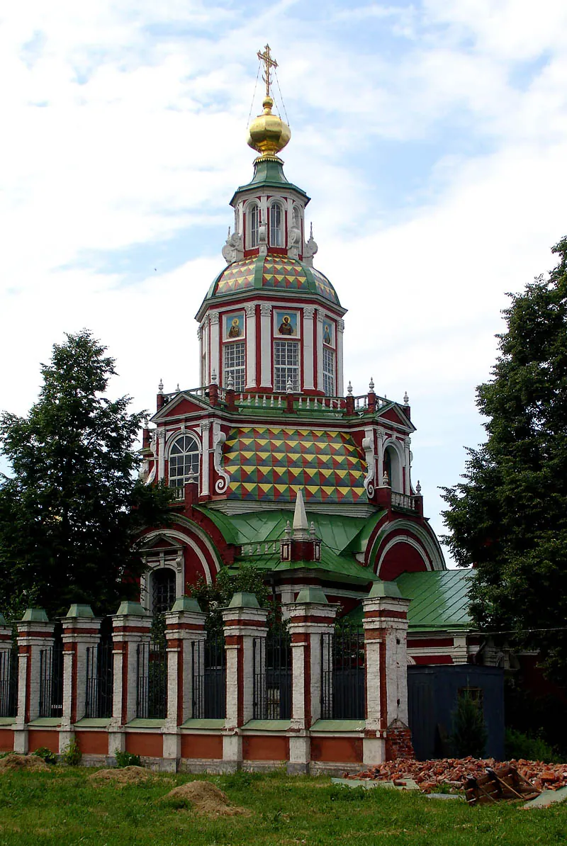 Храм Иоанна Воина на Якиманке