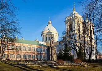 Троицкий собор Александро-Невской лавры — фото 2