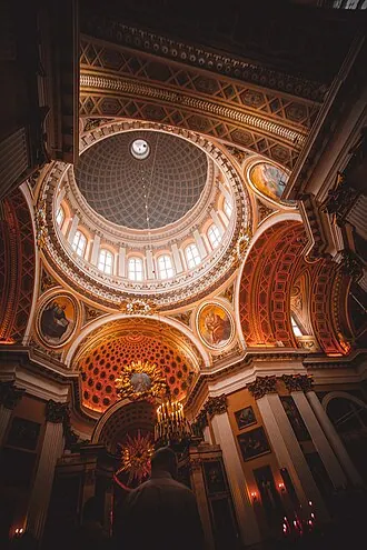 Троицкий собор Александро-Невской лавры — фото 3