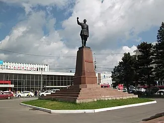 Памятник Дзержинскому (Саратов) — фото 3