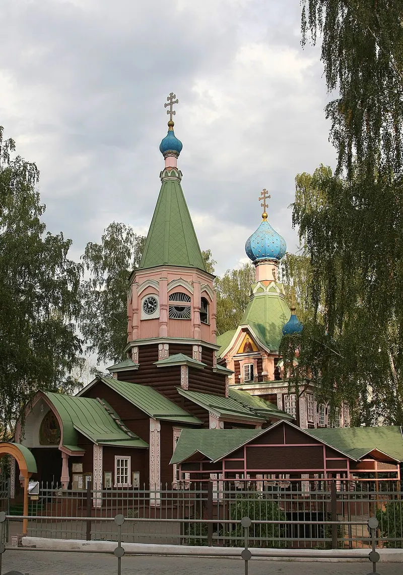 Церковь Троицы Живоначальной в Наташине