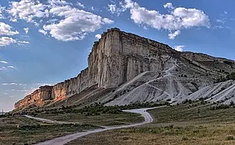 Белая скала