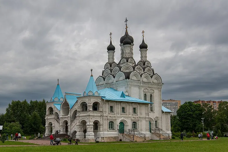 Церковь Благовещения в Тайнинском