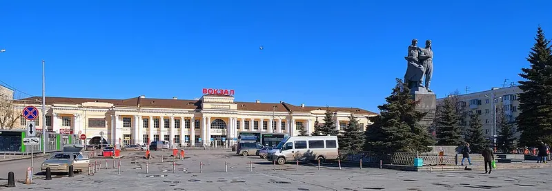 Памятник воинам Уральского добровольческого танкового корпуса