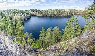 Ястребиное (озеро, Ленинградская область)