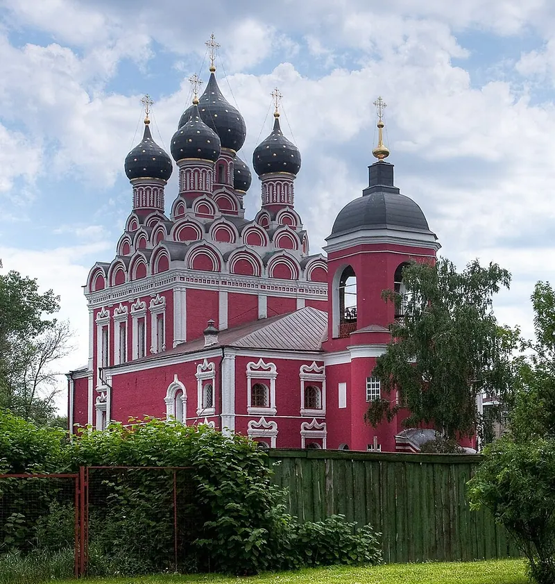 Храм Тихвинской иконы Божией Матери в Алексеевском