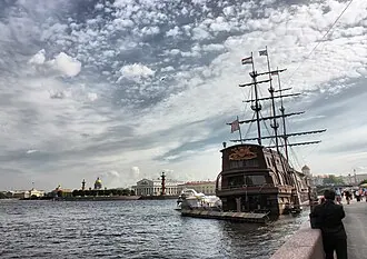 Мытный двор на Петроградской стороне — фото 3