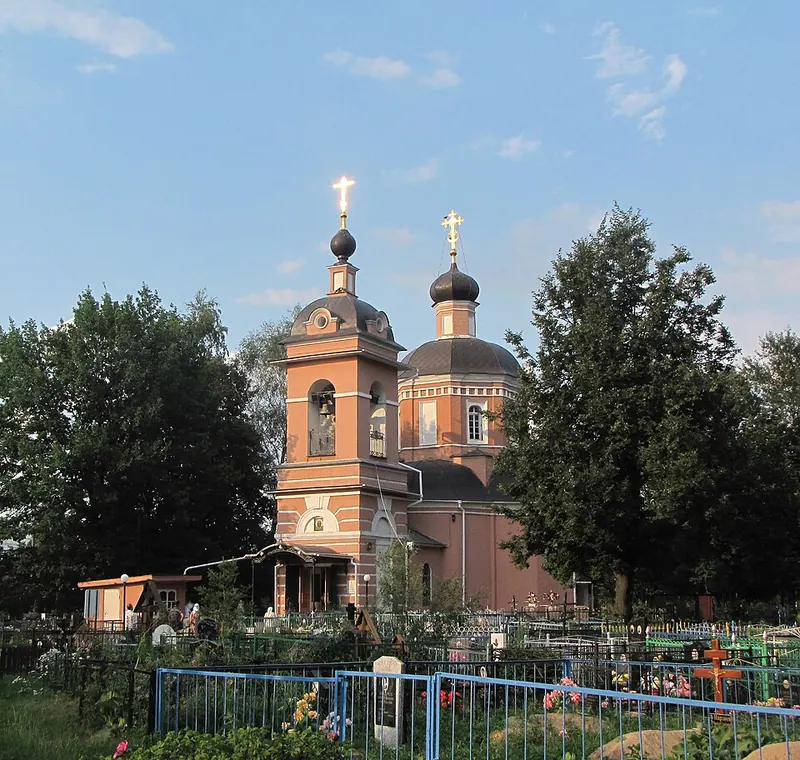 Храм Рождества Христова в Черневе