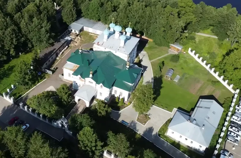 Верхочепецкий Крестовоздвиженский монастырь