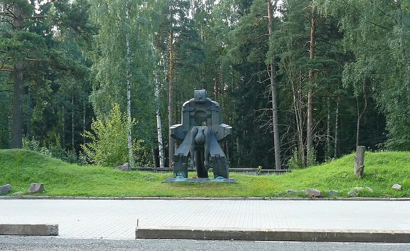 Молох тоталитаризма